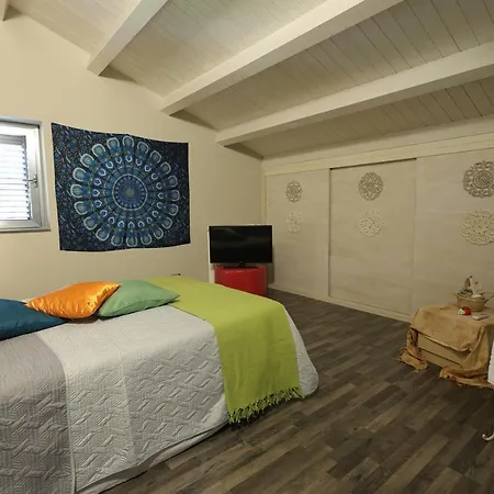 Le Stanze Dei Colori Guest house *